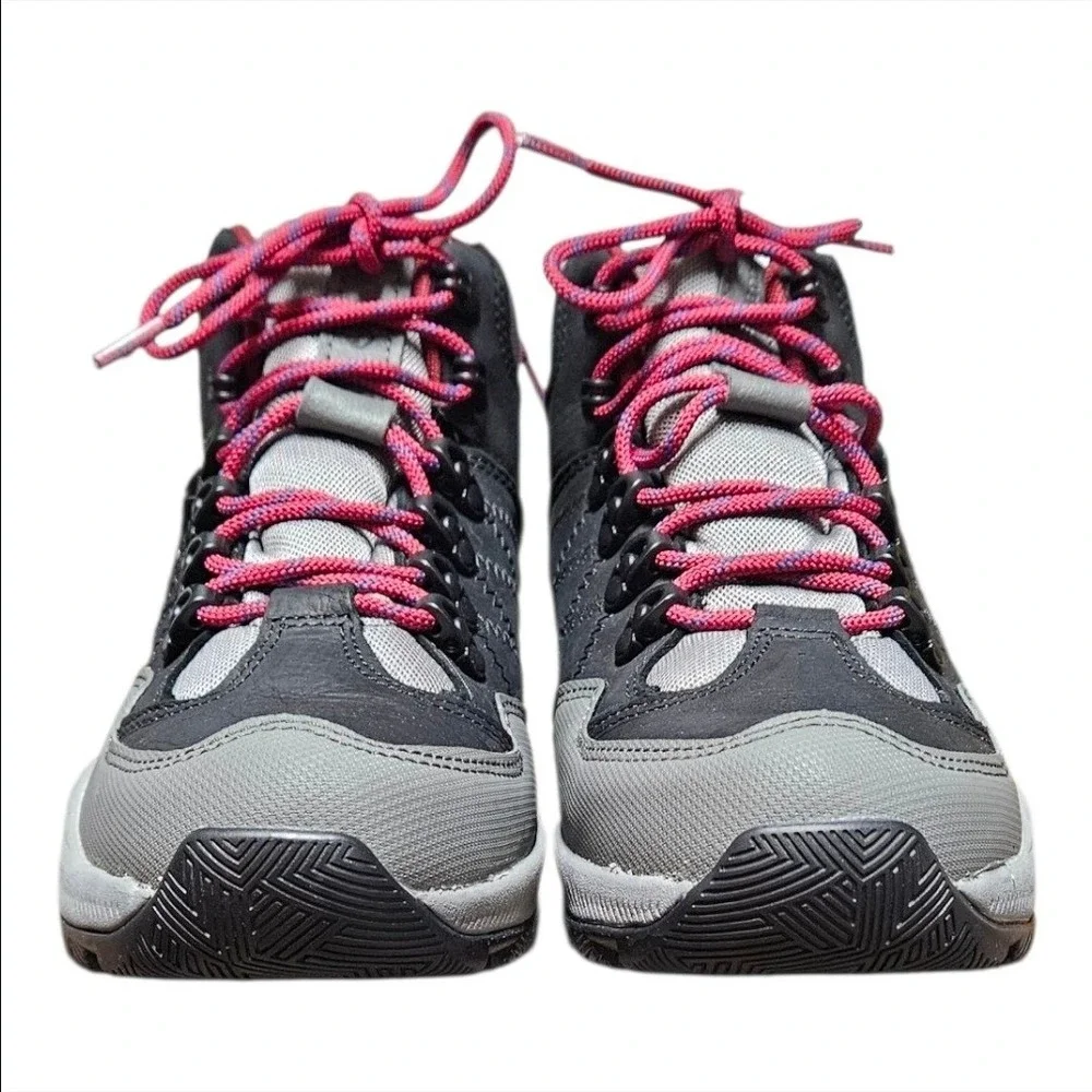 Wolverine Waterproof Hiking Boots Women's Size 9.5 M Black Gray‎ Gorpcore New